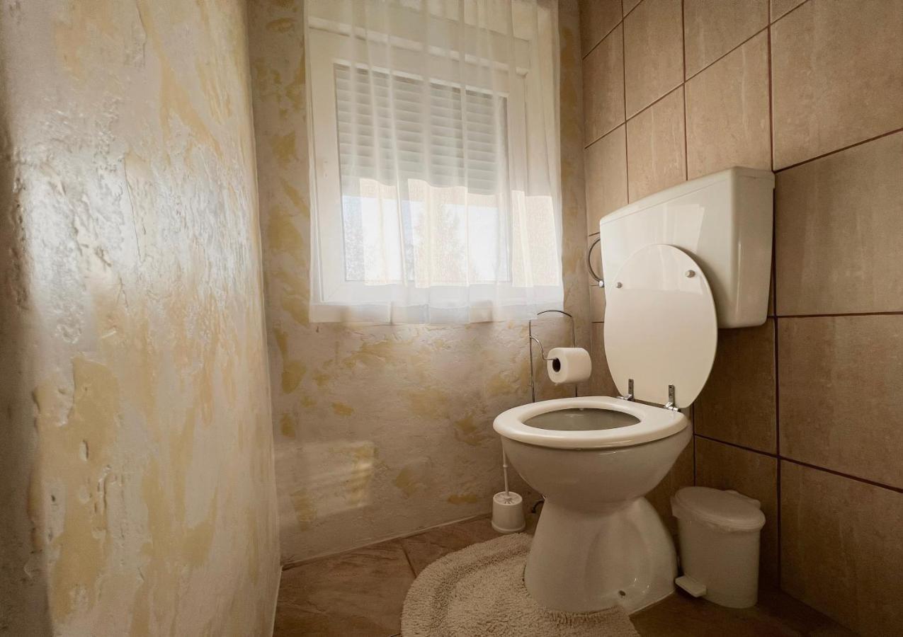 Rooms Mirabella Rakovica Kültér fotó