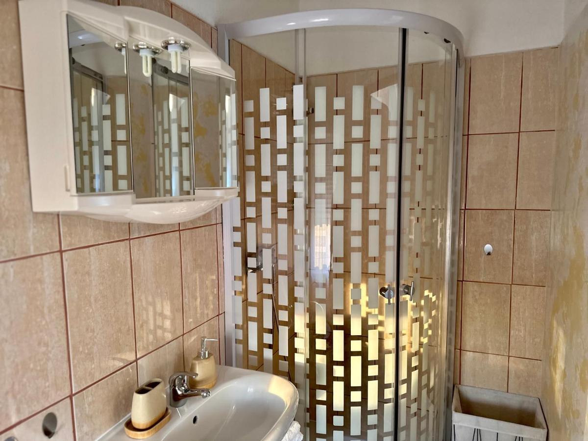 Rooms Mirabella Rakovica Kültér fotó